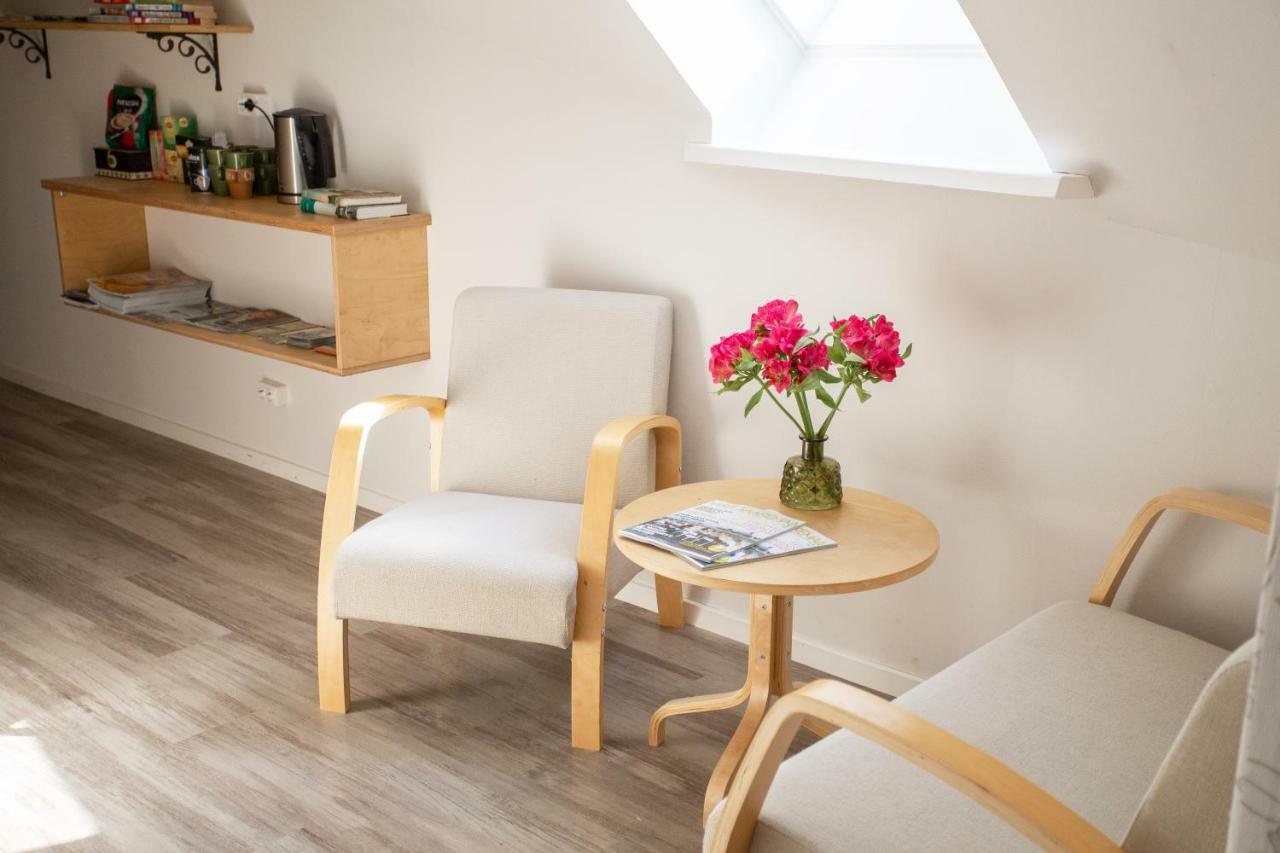 Suviste Guesthouse 쿠레사아레 외부 사진